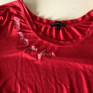 sleeping t-shirt super soft!